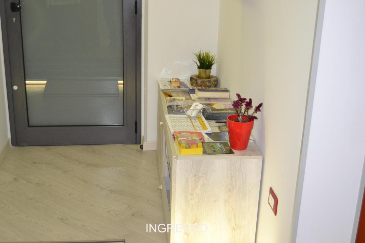 אנה Rocca Di Cerere "Rocca Da Zeru" Apartments מראה חיצוני תמונה