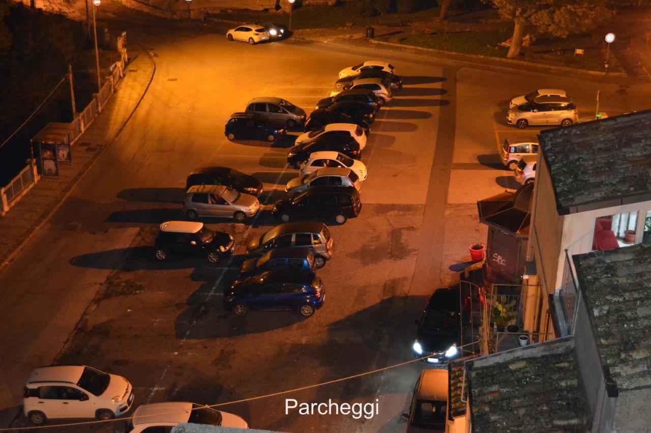 אנה Rocca Di Cerere "Rocca Da Zeru" Apartments מראה חיצוני תמונה