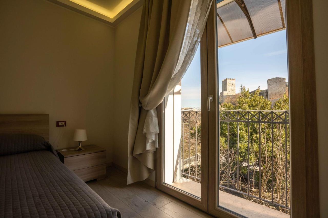 אנה Rocca Di Cerere "Rocca Da Zeru" Apartments מראה חיצוני תמונה